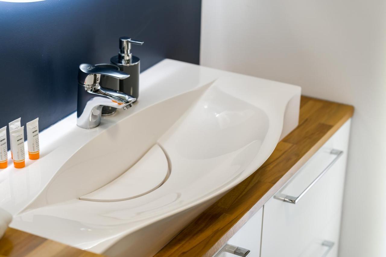 Villa Venecja Apartment Chwaliszewo With Free Garage City Center By Noclegi Renters 포즈난 외부 사진