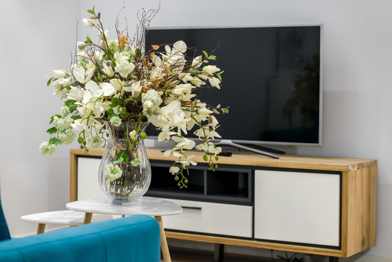 Villa Venecja Apartment Chwaliszewo With Free Garage City Center By Noclegi Renters 포즈난 외부 사진